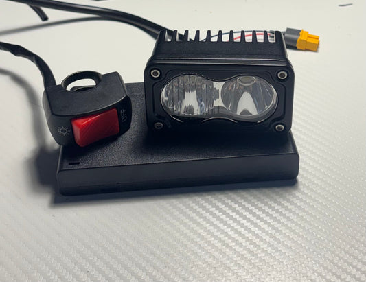 V2 battery powered Baja Light