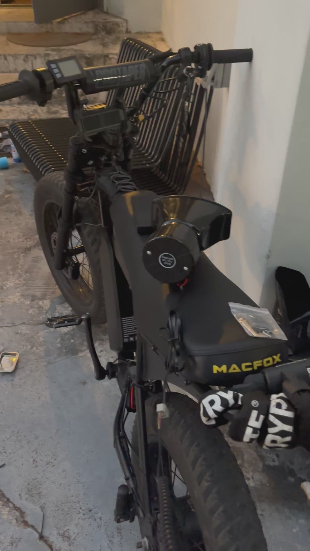 Loud speaker Battery powered For e-bikes/bikes